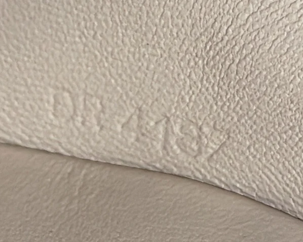 Petite Boite Chapeau Bag Reverse Monogram Canvas - Deep Luxury