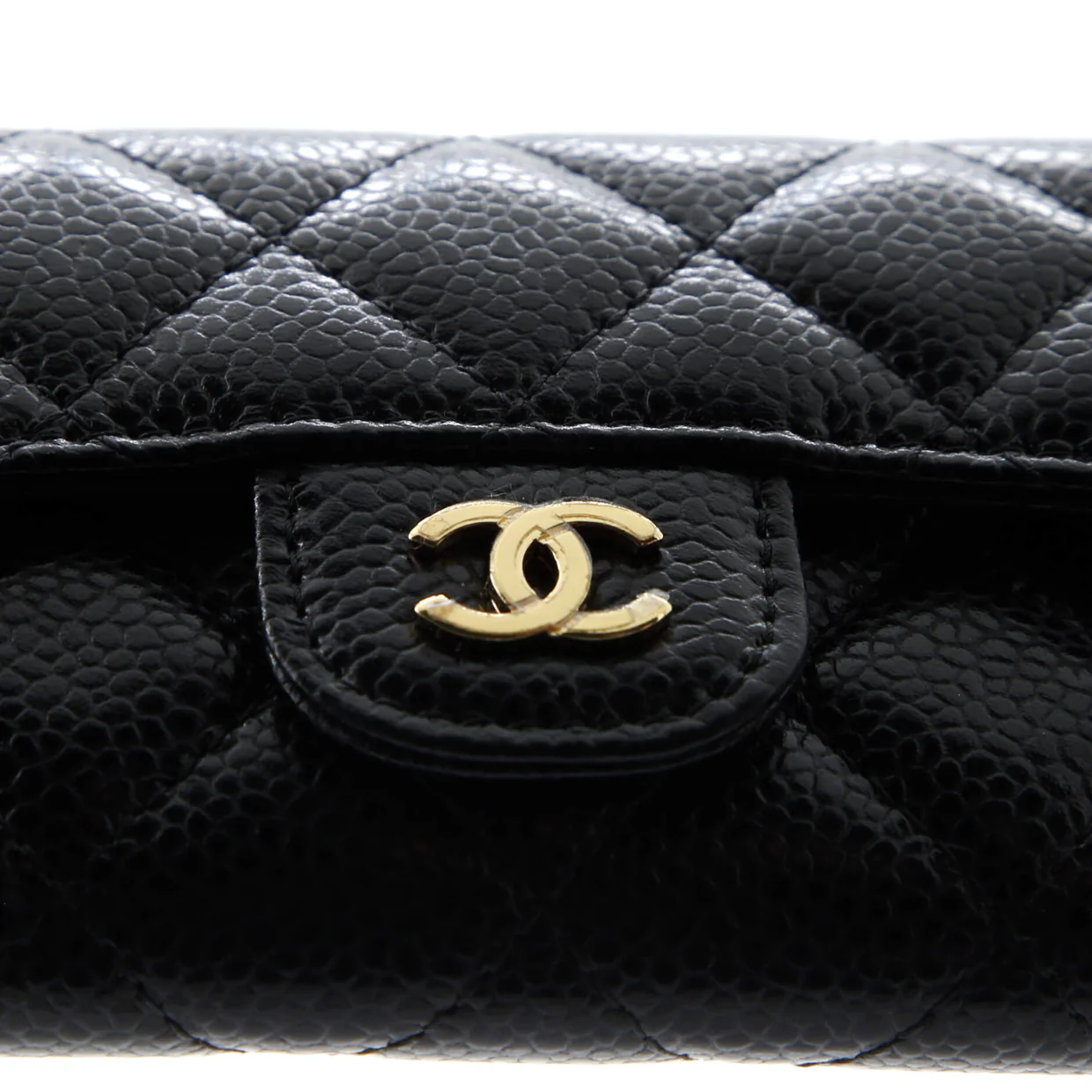 Classic Flap Card Case Quilted Caviar - Deep Luxury