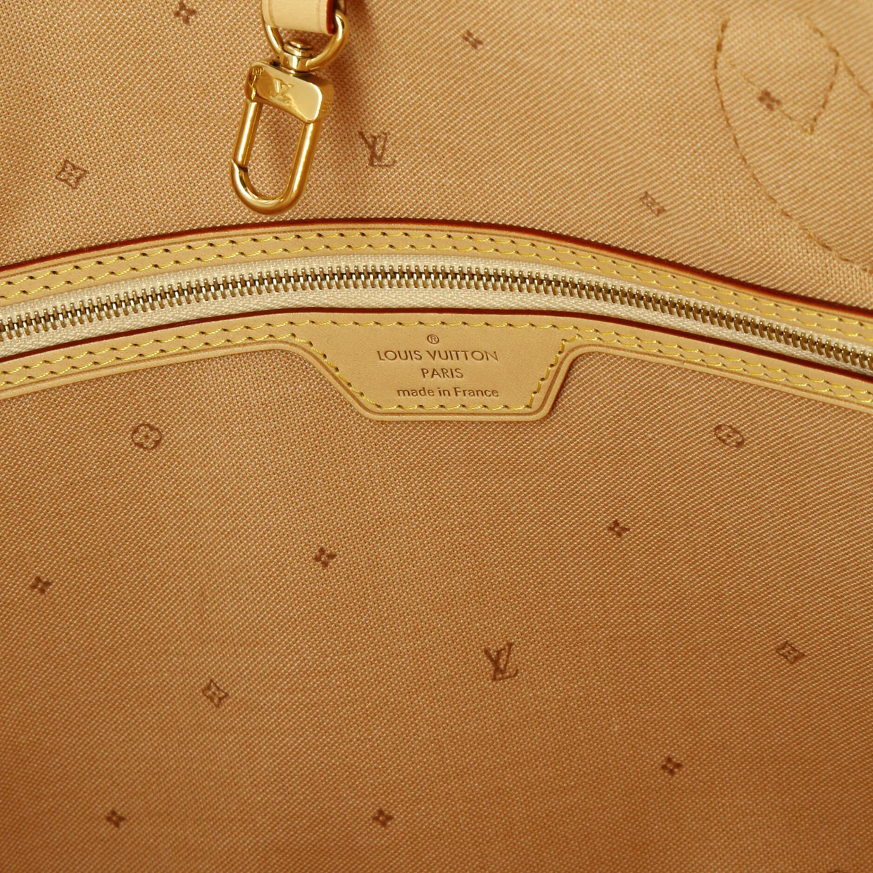 Neverfull NM Tote Fall for You Monogram Canvas MM - Deep Luxury