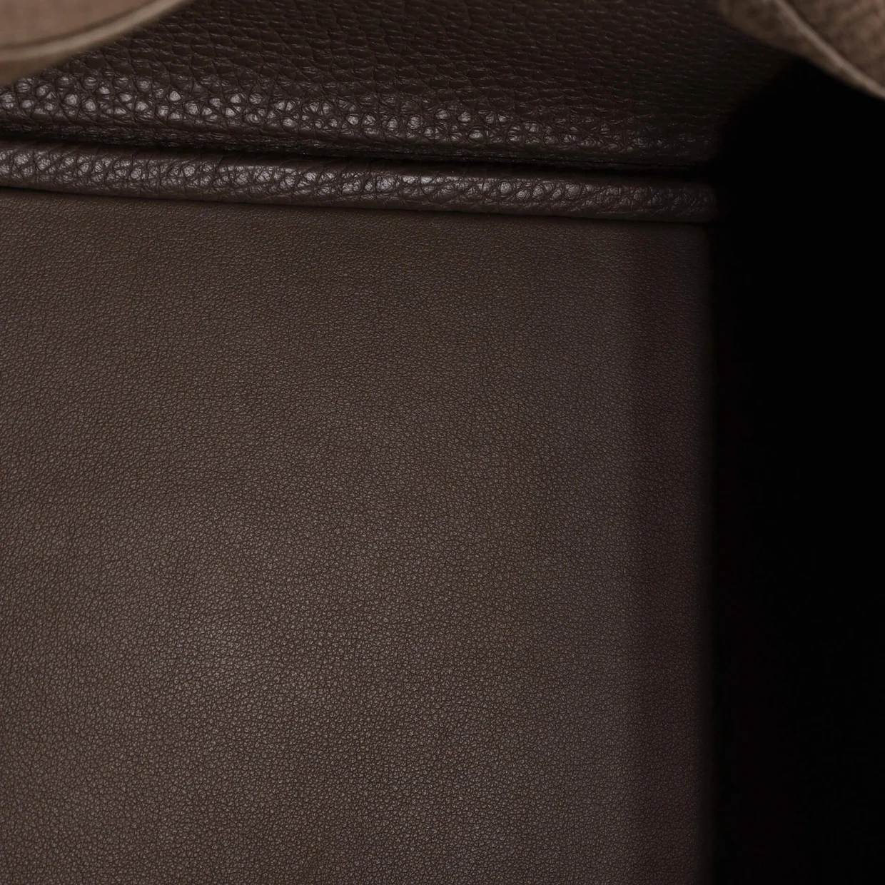 Lindy Bag Clemence 26 - Deep Luxury