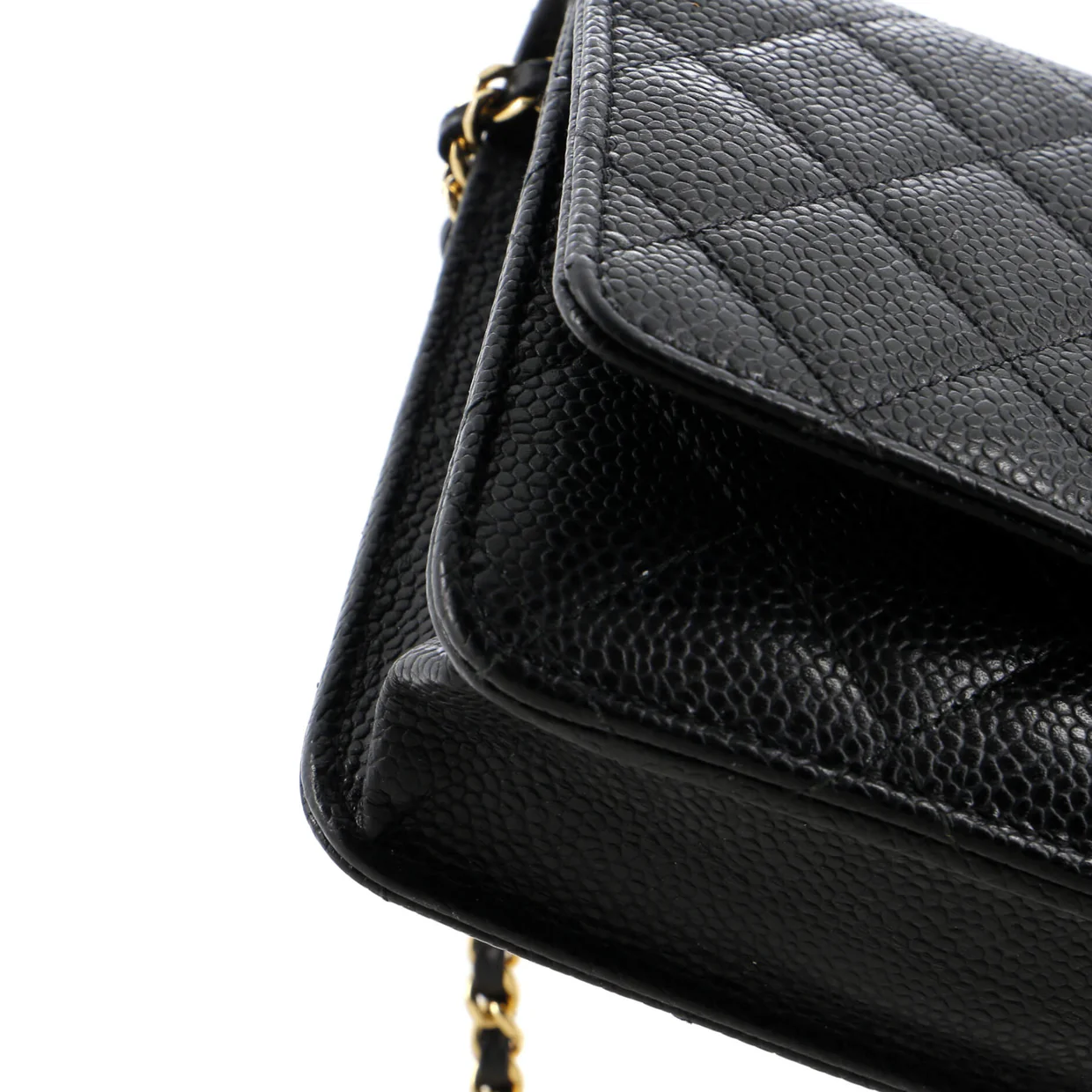Wallet on Chain Quilted Caviar - Deep Luxury