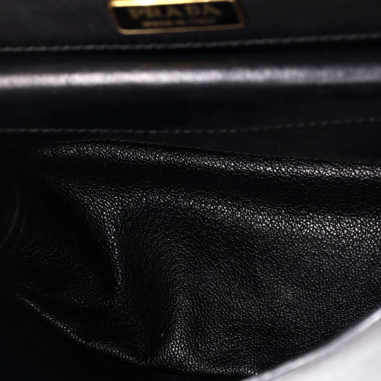Animalier Cahier Crossbody Bag City Calf and Saffiano Small - Deep Luxury