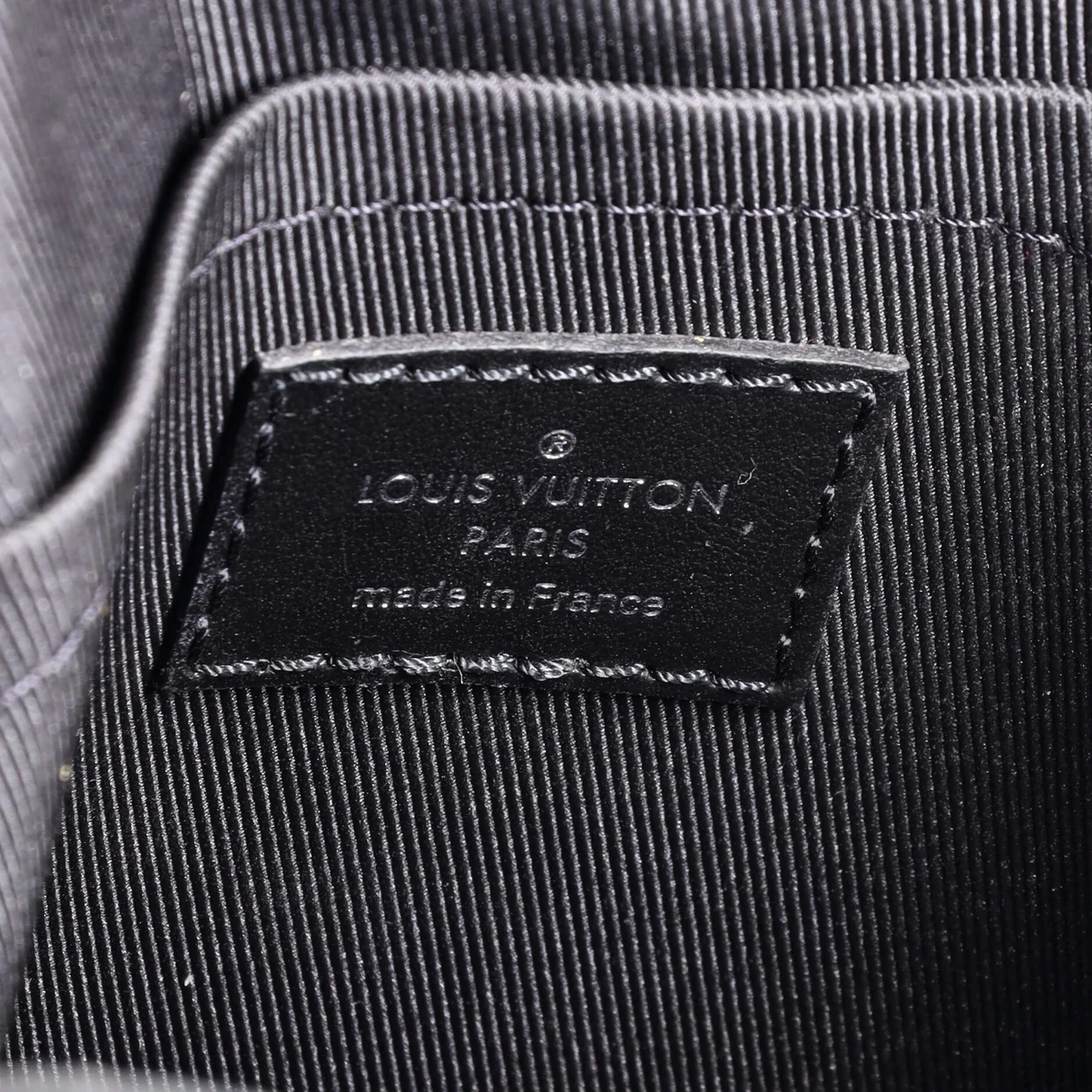 Amazone Sling Bag Limited Edition Damier Graphite 3D - Deep Luxury