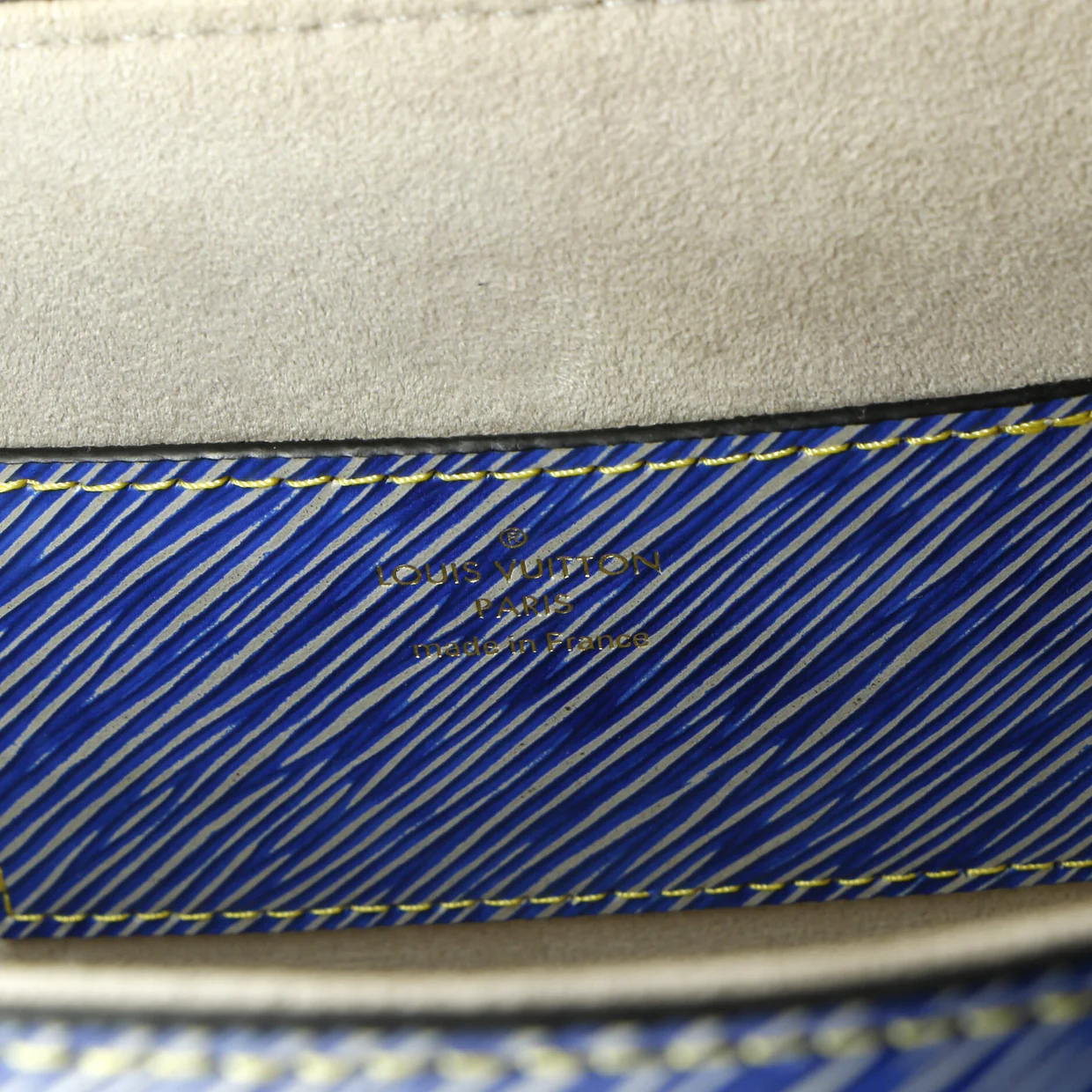 Twist Handbag Epi Leather MM - Deep Luxury