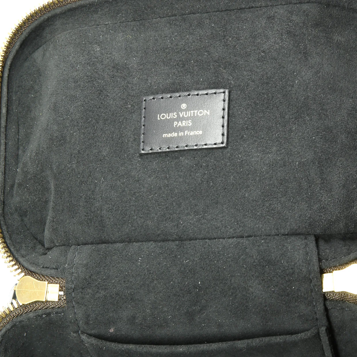 Vanity Handbag Reverse Monogram Canvas PM - Deep Luxury