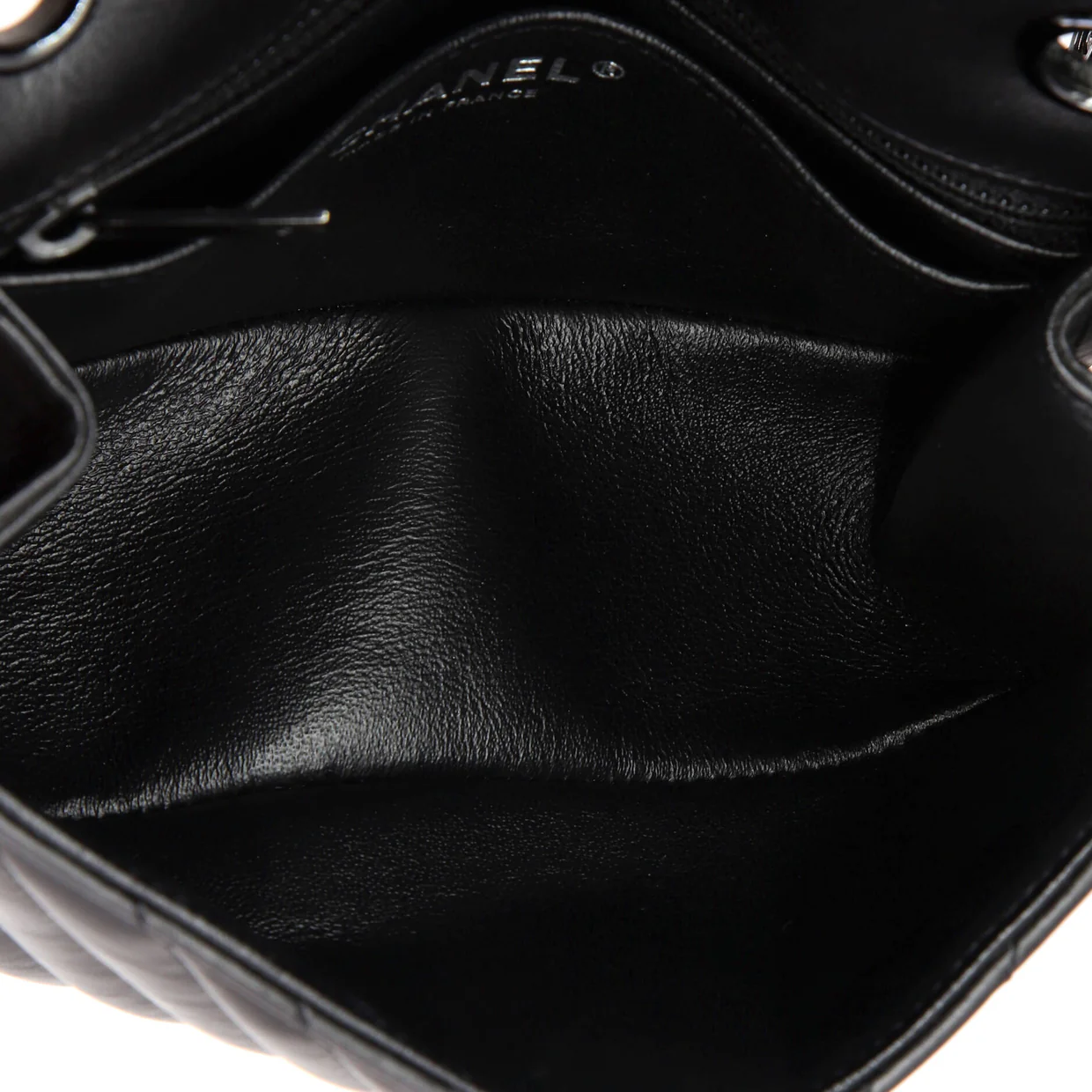 So Black Reissue 2.55 Flap Bag Chevron Aged Calfskin Mini - Deep Luxury