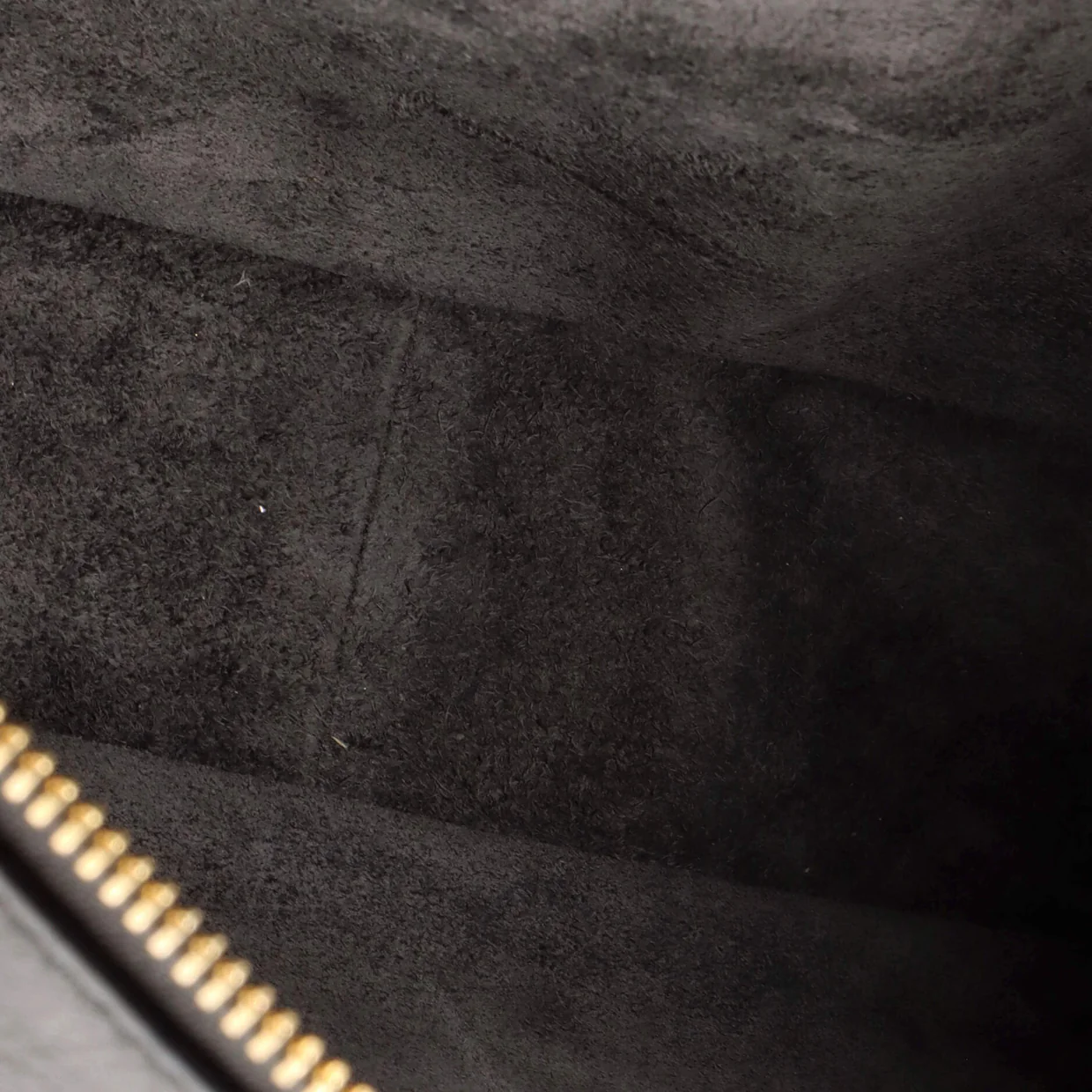 Romy Shoulder Bag Leather Medium - Deep Luxury