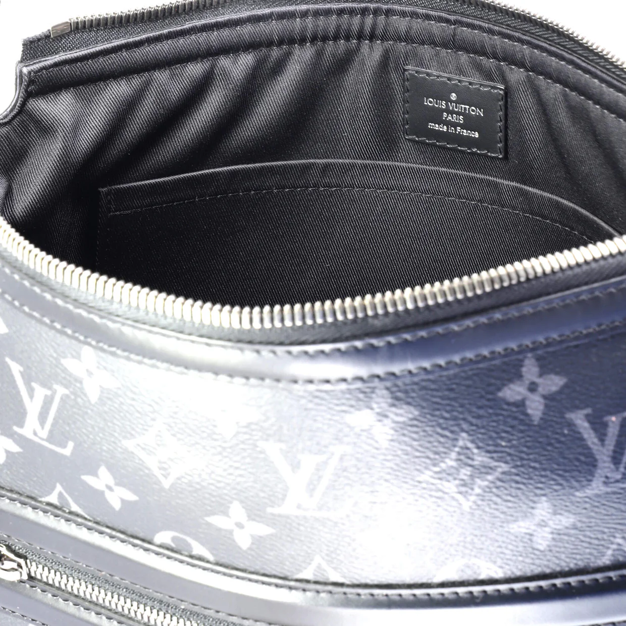 Odyssey Messenger Bag Monogram Eclipse Canvas PM - Deep Luxury