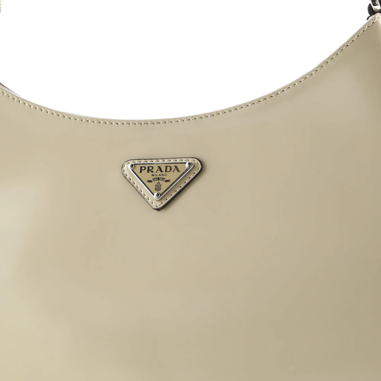Cleo Shoulder Bag Spazzolato Leather Medium - Deep Luxury