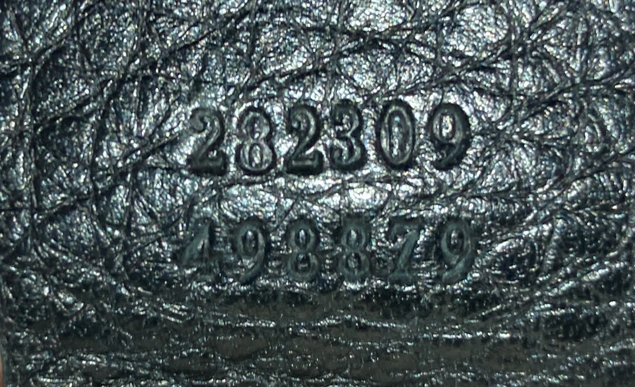 Soho Shoulder Bag Leather Medium - Deep Luxury