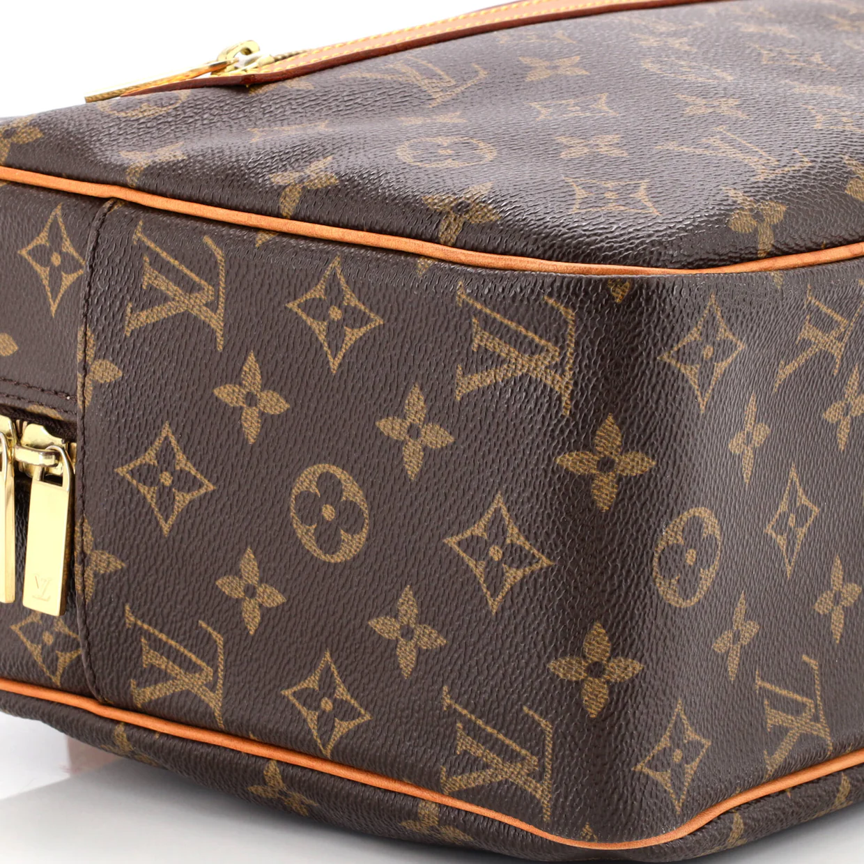 Cite Handbag Monogram Canvas GM - Deep Luxury