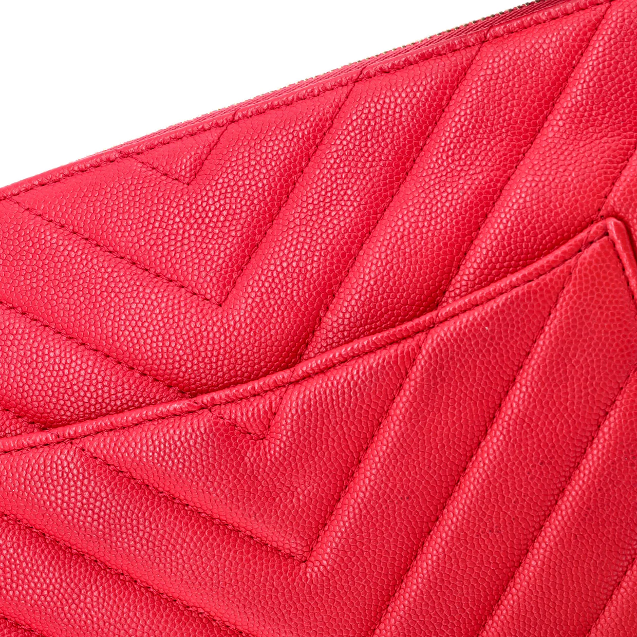 Paris-Athens O Case Clutch Chevron Caviar Medium - Deep Luxury
