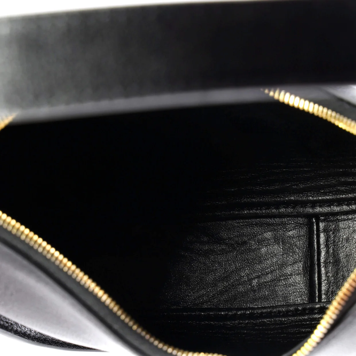 Half Moon Shoulder Bag Leather - Deep Luxury