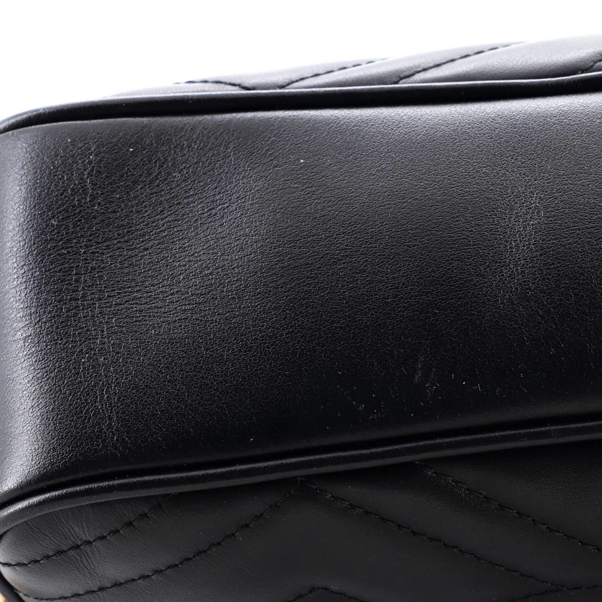 GG Marmont Shoulder Bag Matelasse Leather Small - Deep Luxury