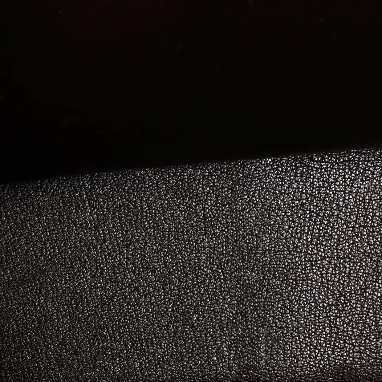 White Bus Bag Leather 30 - Deep Luxury
