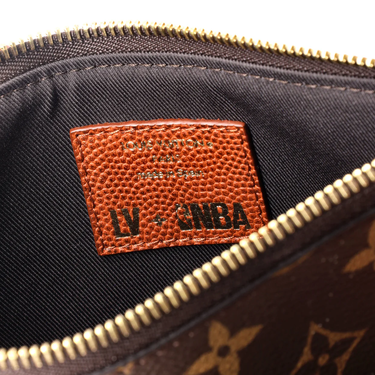 x NBA Net Flat Pouch Monogram Canvas - Deep Luxury