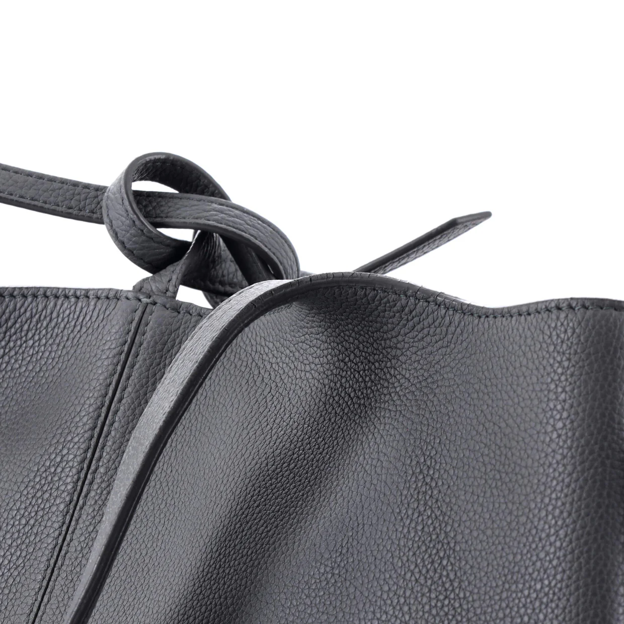 Tri-Fold Shoulder Bag Grained Calfskin Medium - Deep Luxury