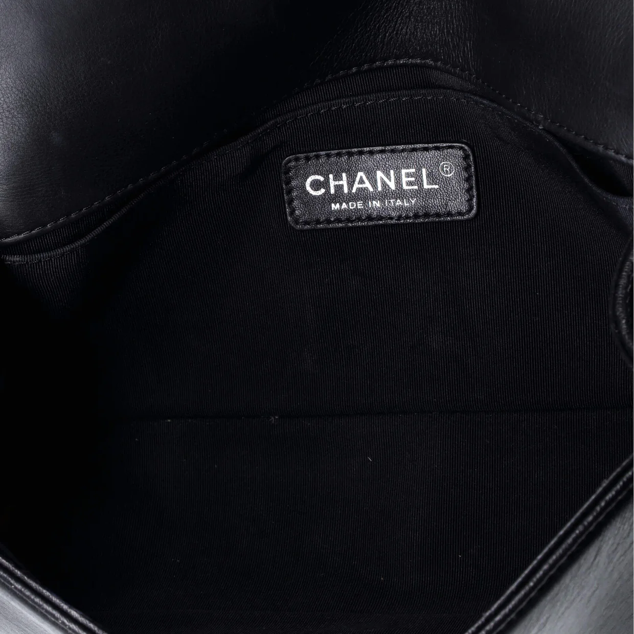 Paris-Dallas Boy Flap Bag Studded Quilted Distressed Calfskin Old Medium - Deep Luxury