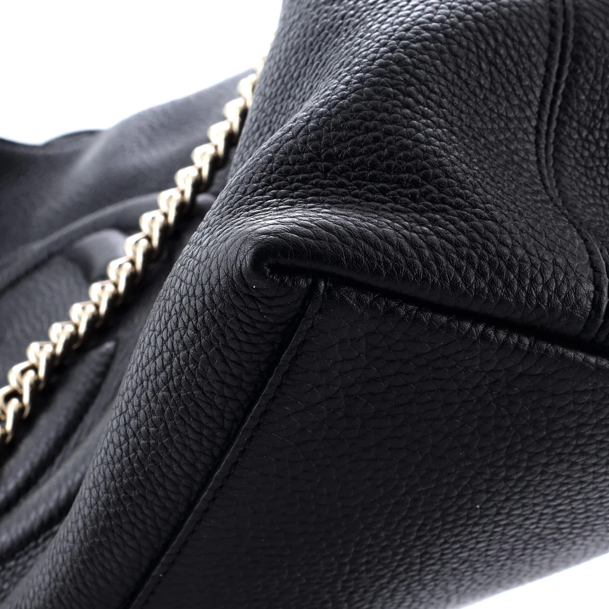 Soho Chain Strap Shoulder Bag Leather Medium - Deep Luxury