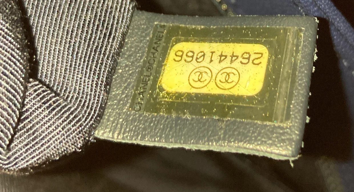 Lovely Day Square Flap Bag Quilted Lambskin Medium - Deep Luxury