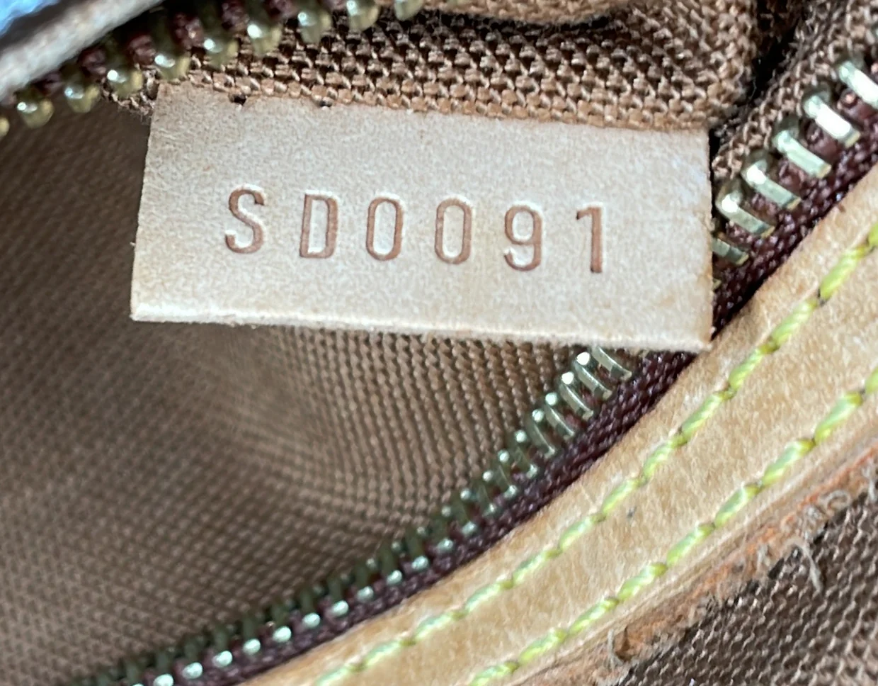 Looping Handbag Monogram Canvas Mini - Deep Luxury