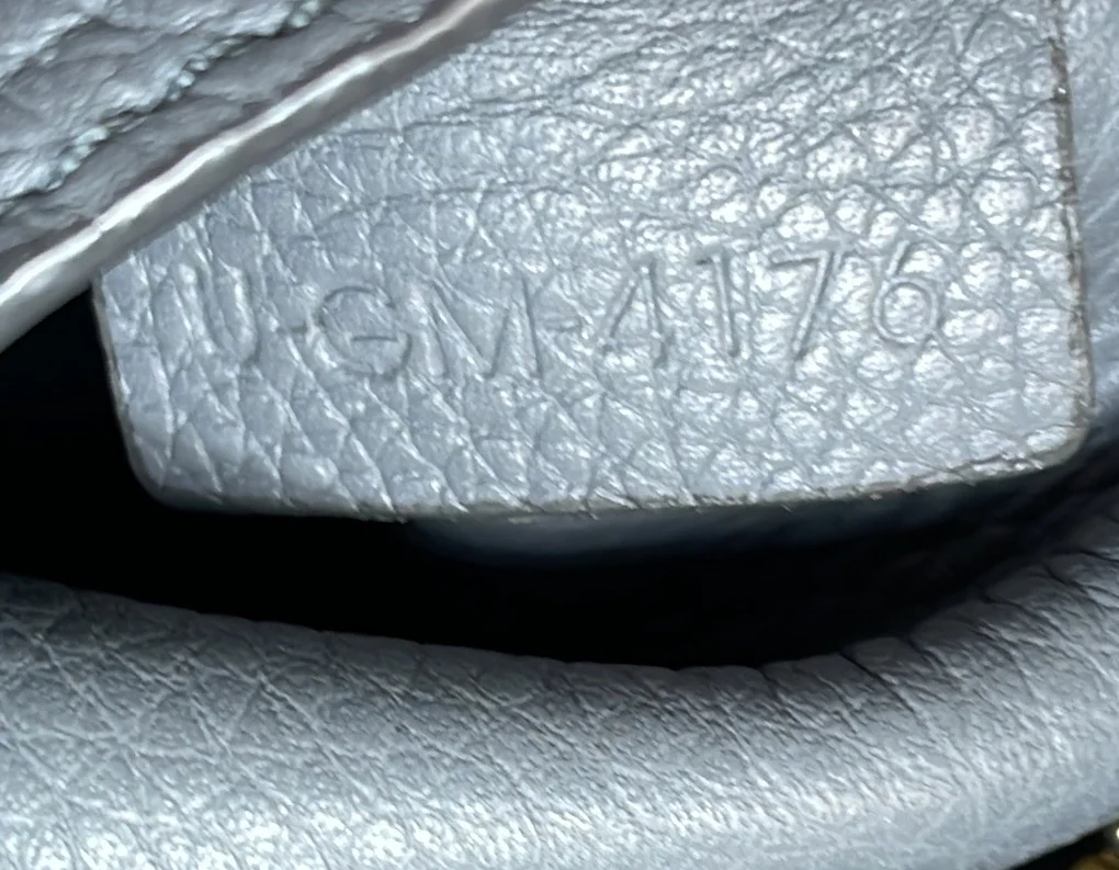 Tri-Fold Shoulder Bag Grained Calfskin Small - Deep Luxury