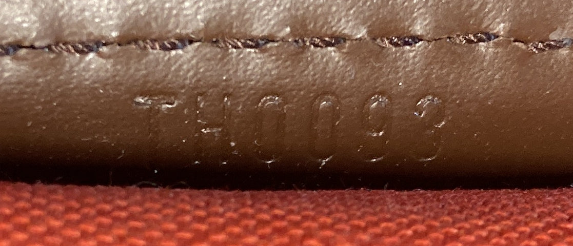 Chelsea Handbag Damier - Deep Luxury