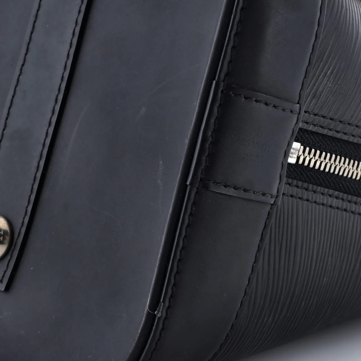 Alma Handbag Epi Leather GM - Deep Luxury