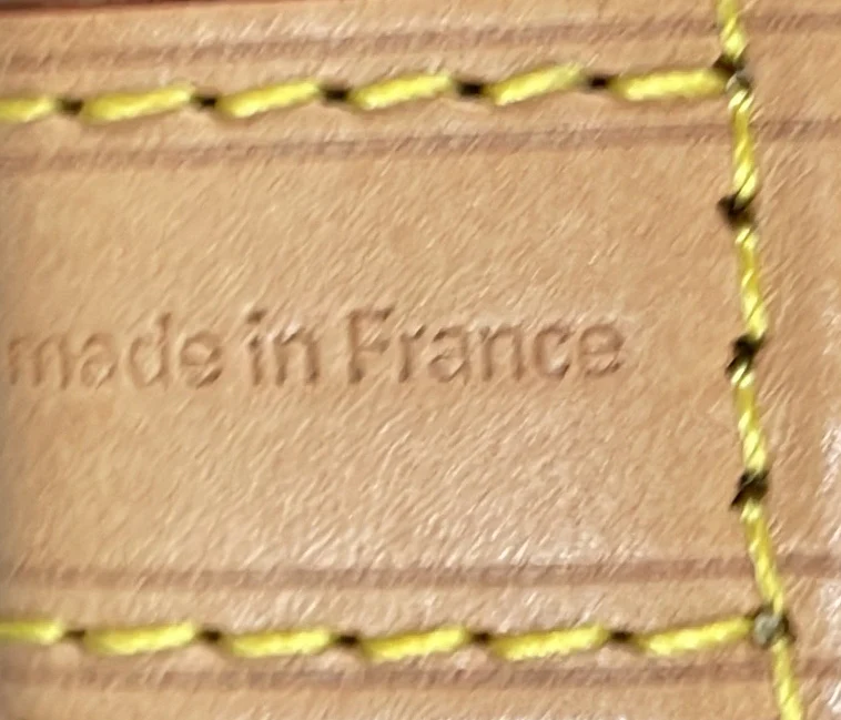 Noe Handbag Damier BB - Deep Luxury