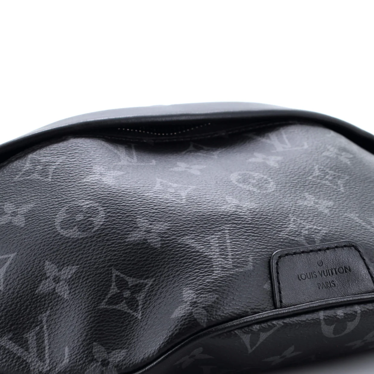 Discovery Bumbag Monogram Eclipse Canvas - Deep Luxury