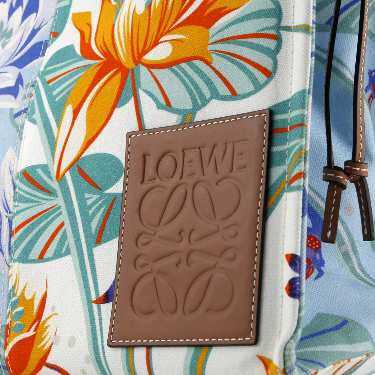 Paula's Ibiza Cushion Tote Printed Canvas Small - Deep Luxury