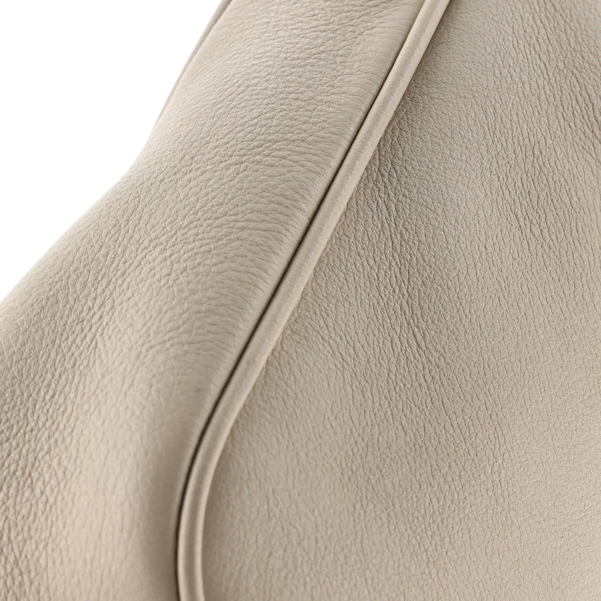 Diana NM Bamboo Shoulder Bag Leather Small - Deep Luxury