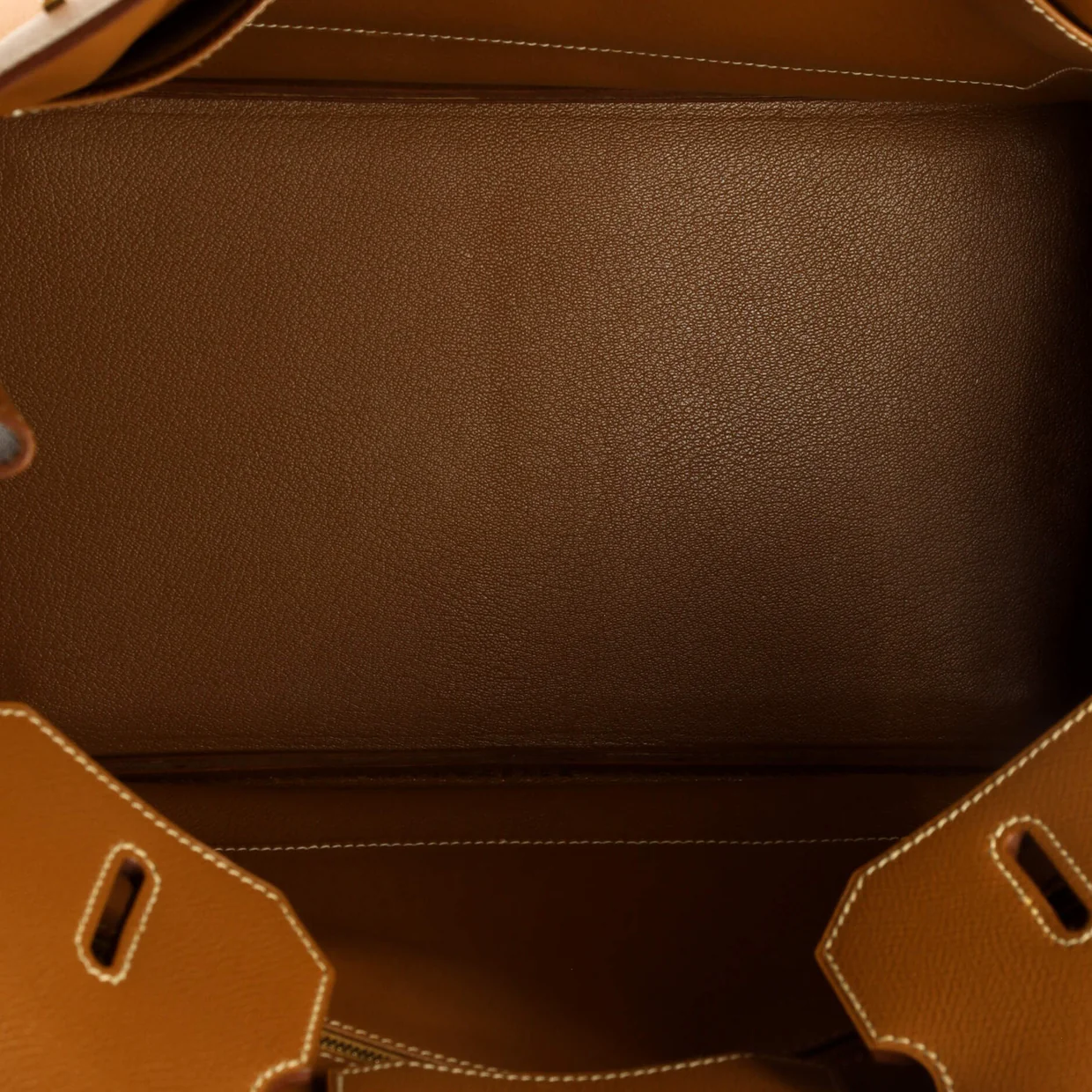 Birkin Handbag Gold Courchevel with Gold Hardware 35 - Deep Luxury