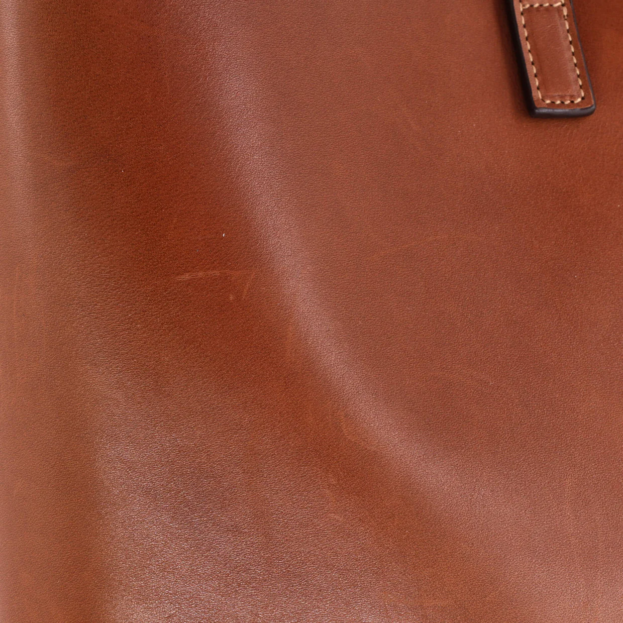 Le 37 Bucket Bag Leather - Deep Luxury