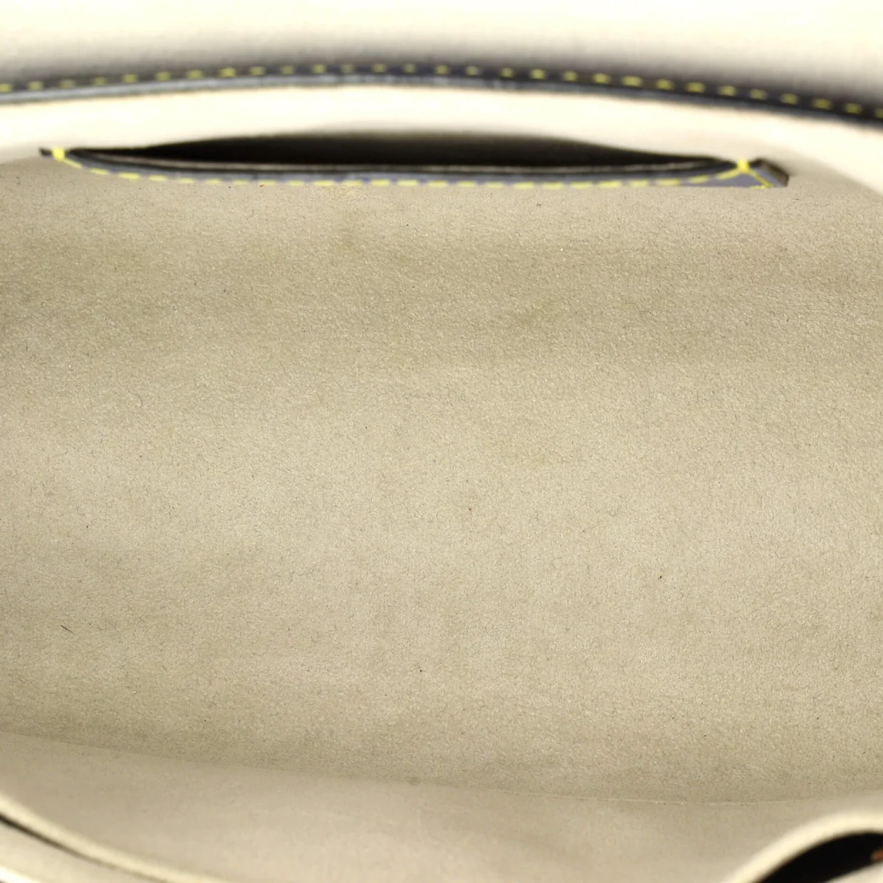 Twist Handbag Epi Leather MM - Deep Luxury