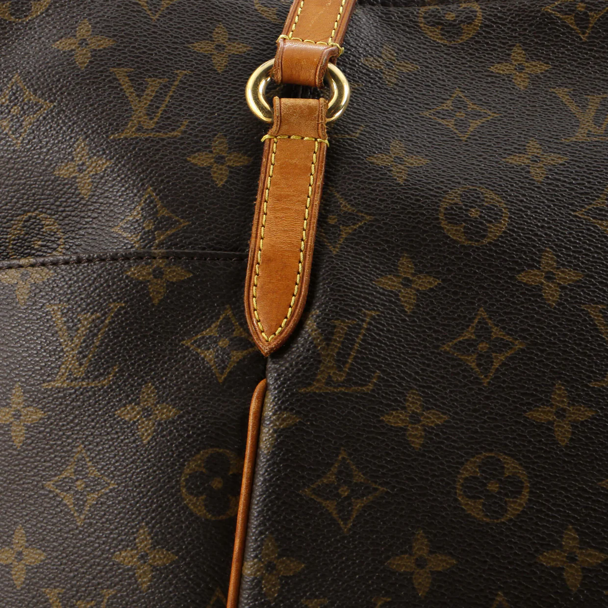 Totally Handbag Monogram Canvas MM - Deep Luxury