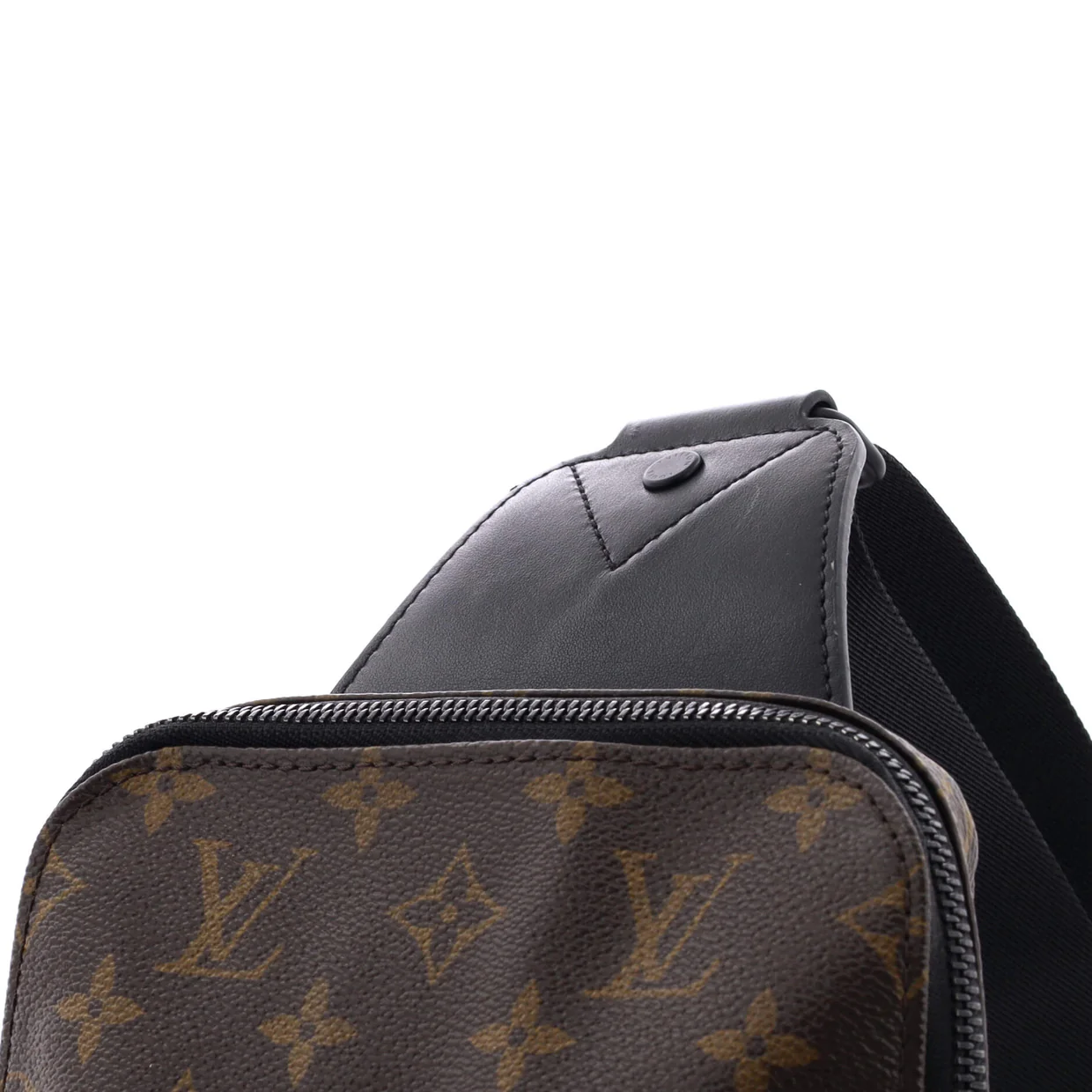 Avenue Sling Bag Macassar Monogram Canvas - Deep Luxury