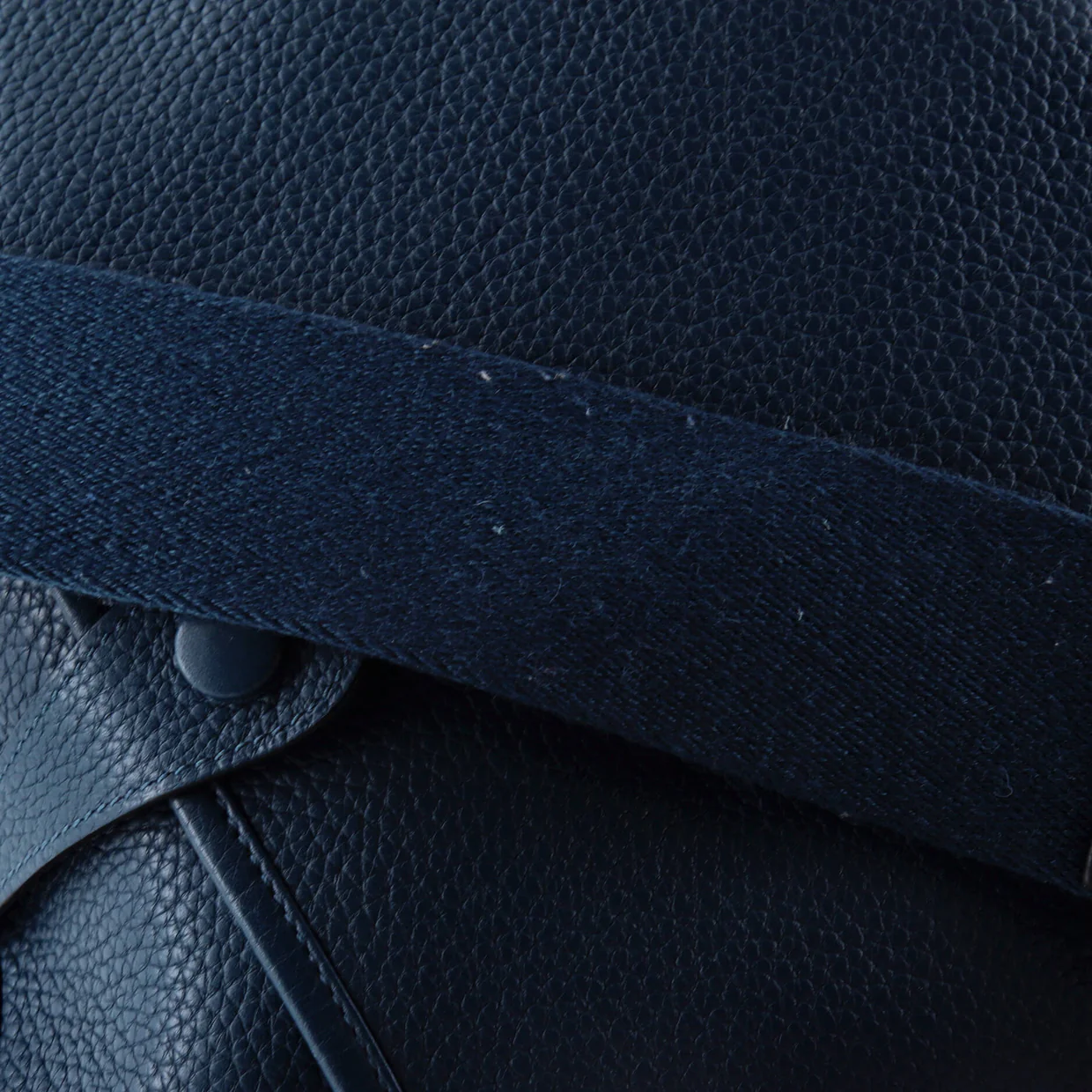 Evelyne Bag Gen III Clemence PM - Deep Luxury