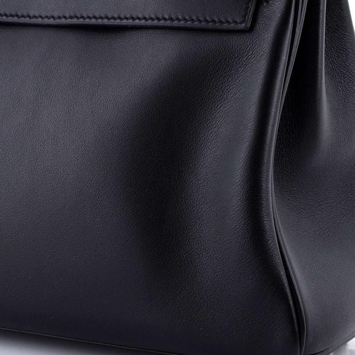 Kelly Handbag Noir Swift with Palladium Hardware 25 - Deep Luxury