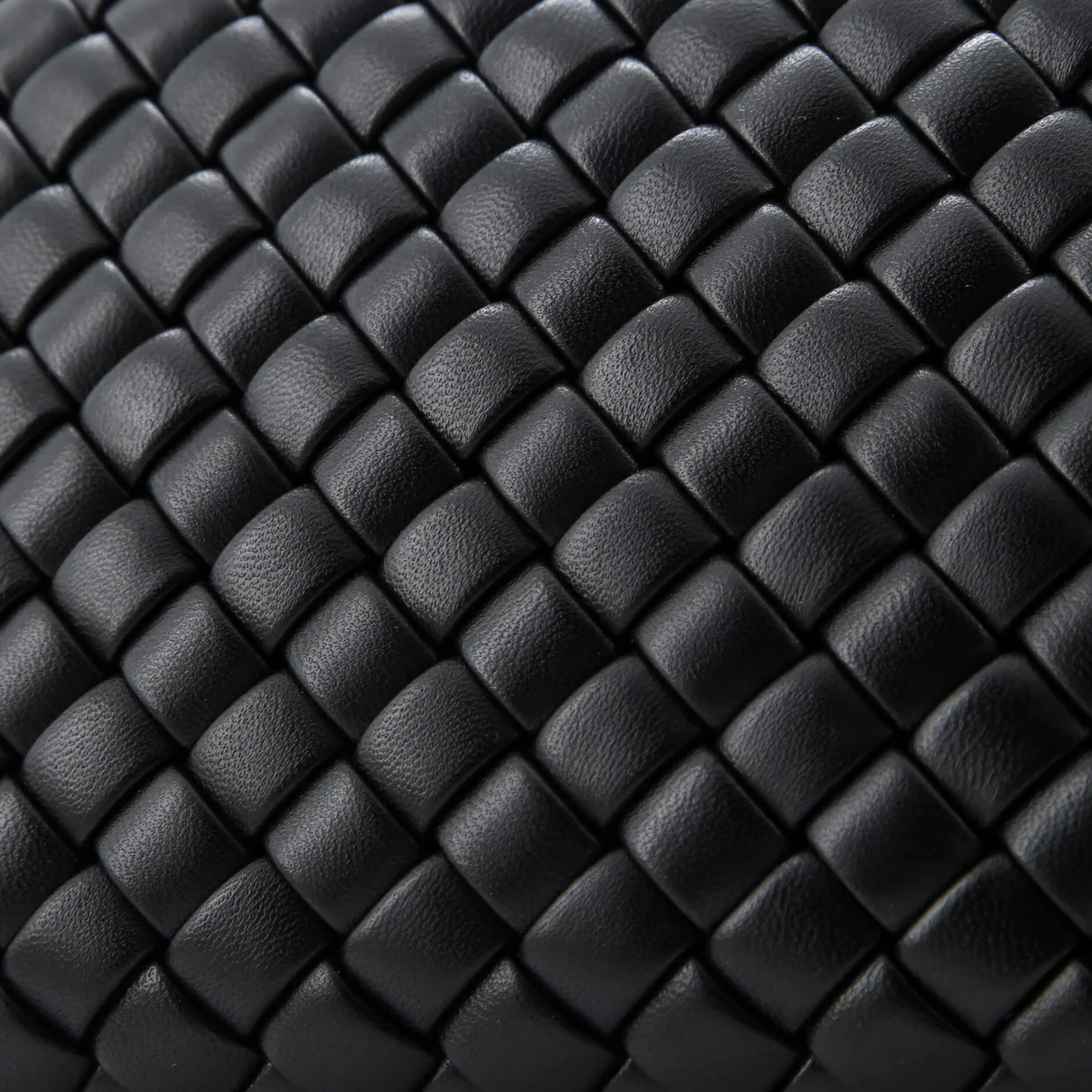 Knot Minaudiere on Strap Intrecciato Leather - Deep Luxury