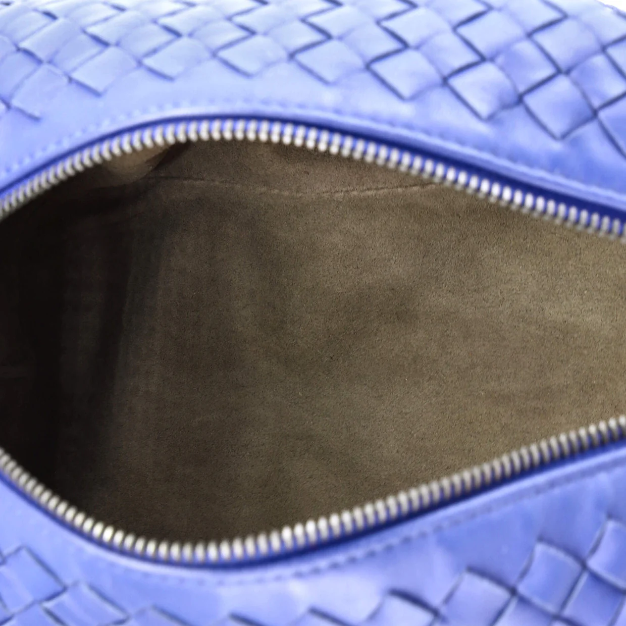 Zip Hobo Intrecciato Nappa Small - Deep Luxury