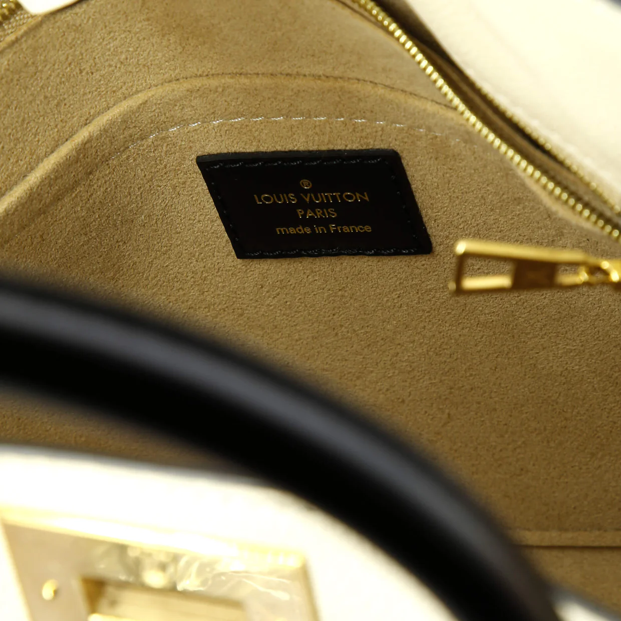 On My Side Tote Leather with Monogram Canvas MM - Deep Luxury