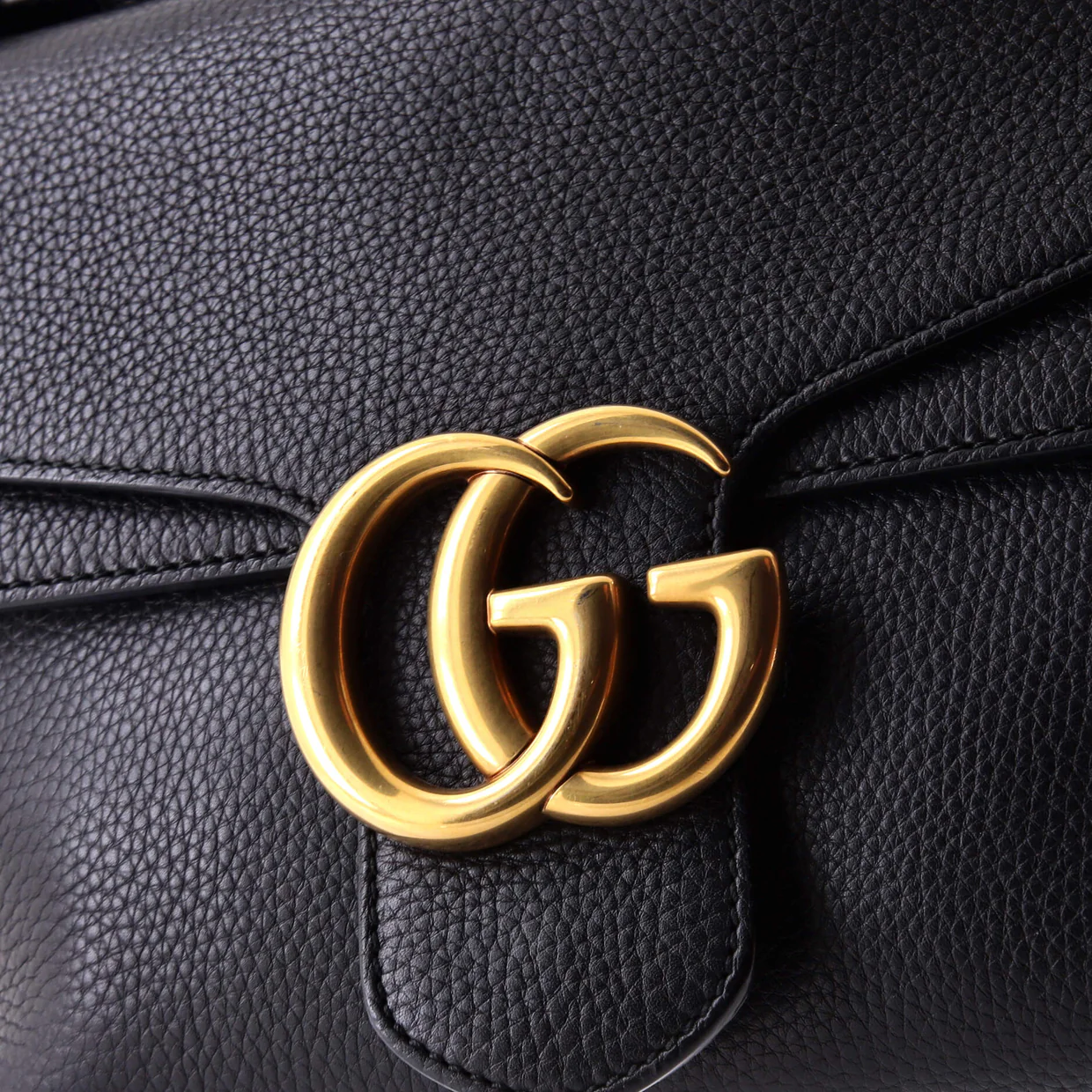 GG Marmont Shoulder Bag Leather Small - Deep Luxury