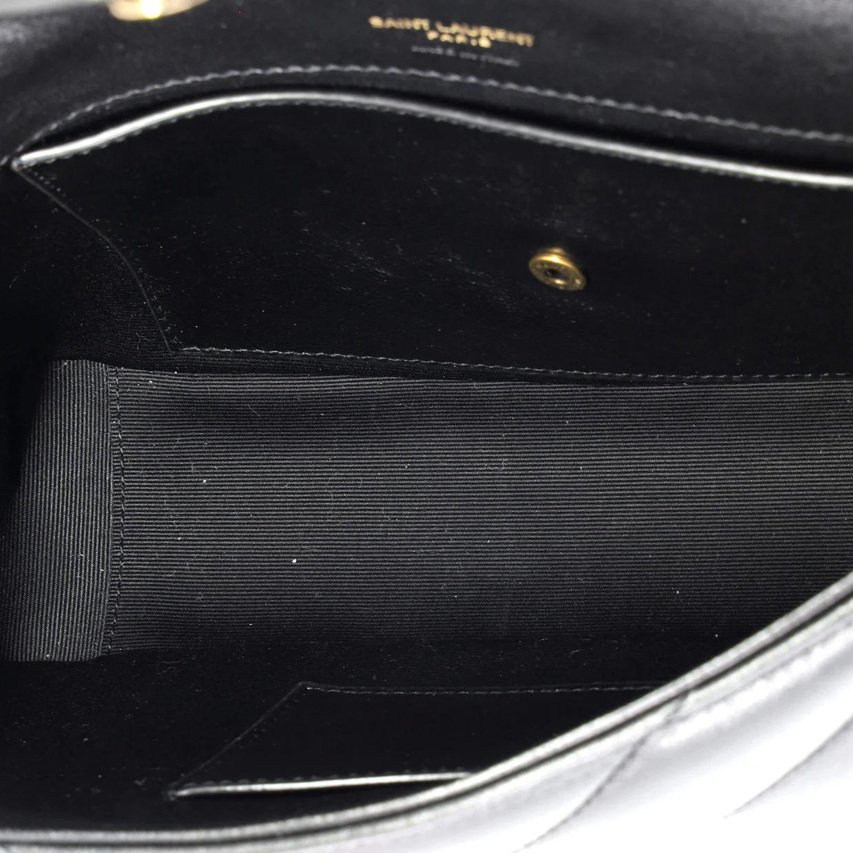 Loulou NM Shoulder Bag Matelasse Chevron Leather Small - Deep Luxury