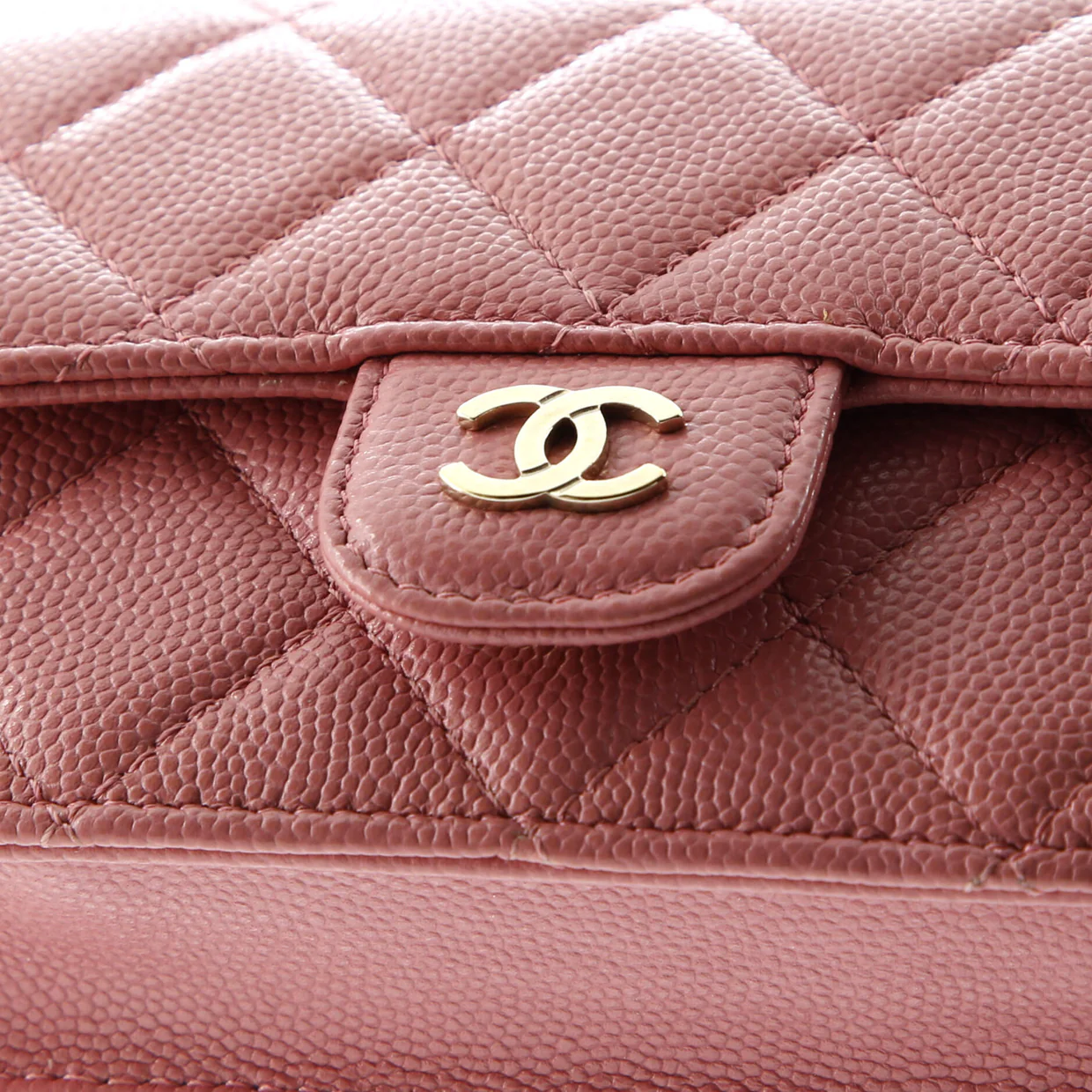 Classic Flap Card Holder on Chain Quilted Caviar Mini - Deep Luxury