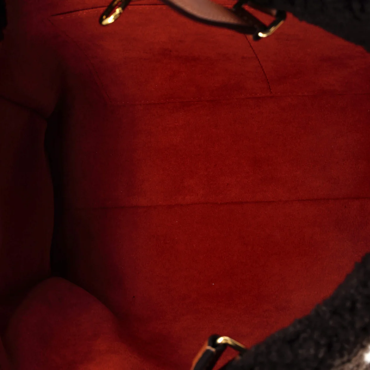 OnTheGo Tote Monogram Giant Teddy Fleece GM - Deep Luxury