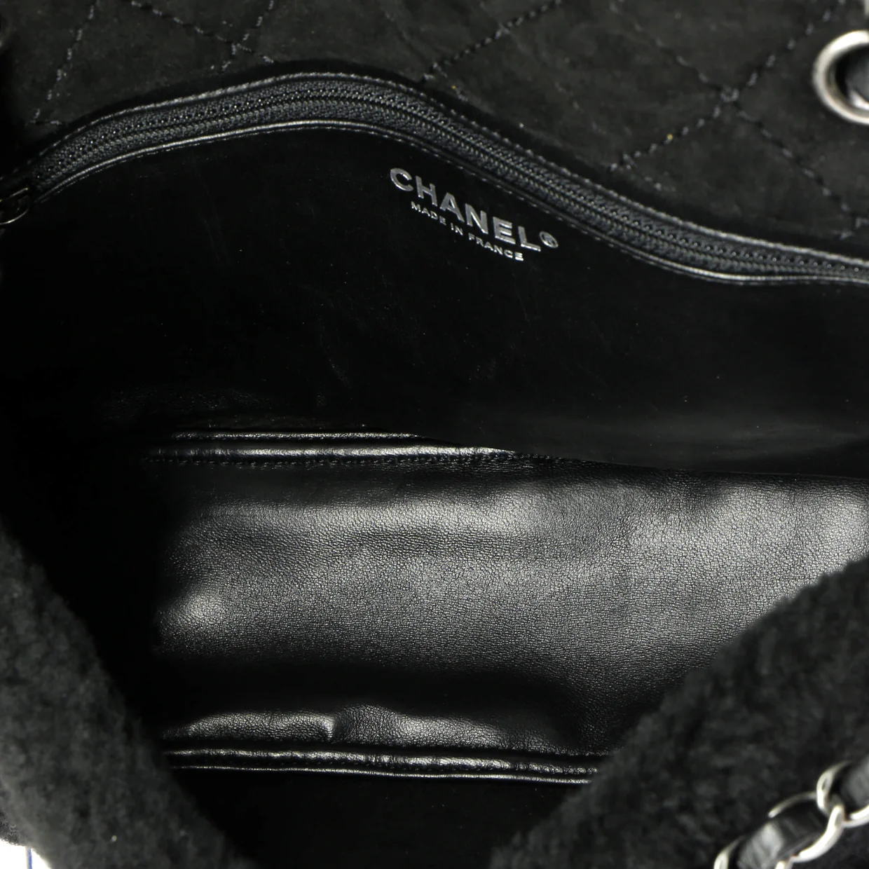 CC Chain Flap Bag Pearl Embellished Shearling Medium - Deep Luxury