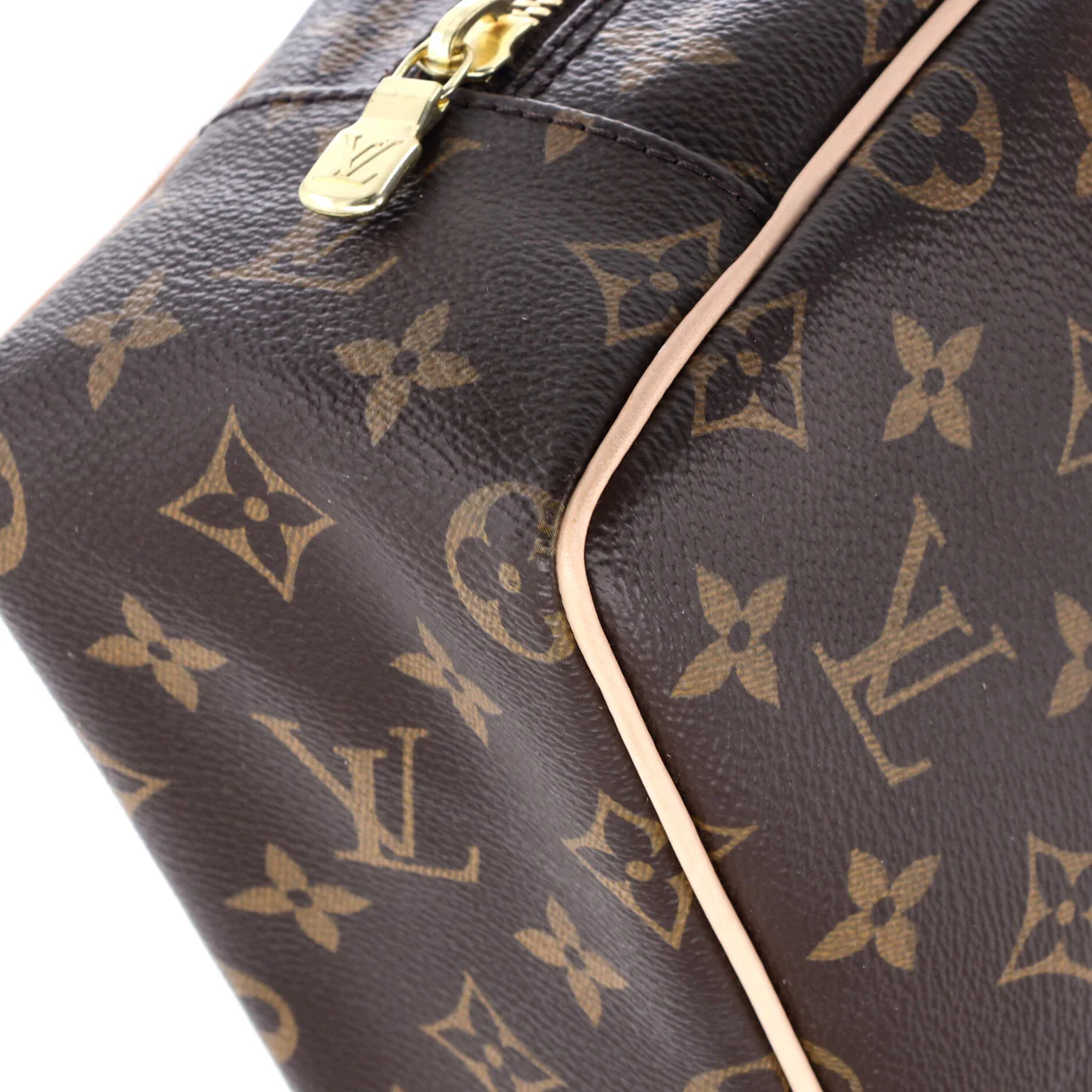 Toiletry Bag Monogram Canvas 25 - Deep Luxury