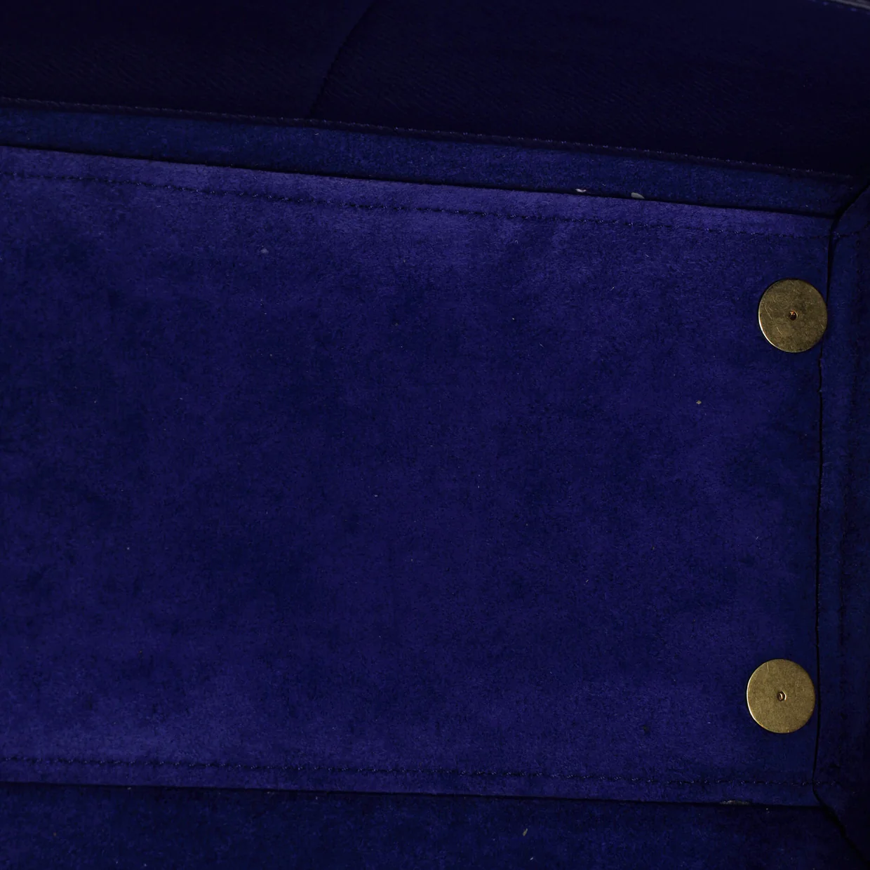 Belt Bag Textured Leather Mini - Deep Luxury