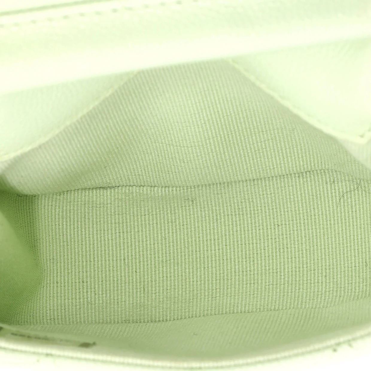 Classic Square Flap Clutch with Chain Quilted Caviar Mini - Deep Luxury